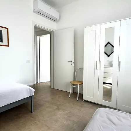 M026 - Marcelli, Nuovo Trilocale Con Terrazzo A 80 Metri Dal Mare