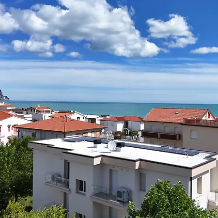 M026 - Marcelli, Nuovo Trilocale Con Terrazzo A 80 Metri Dal Mare Appartamento