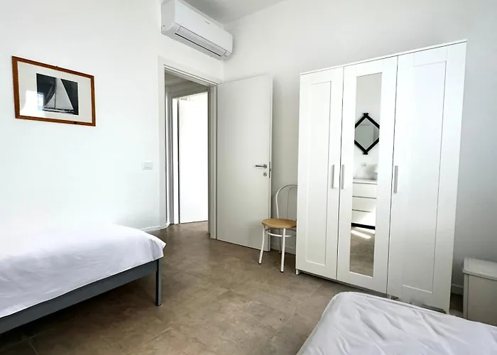 M026 - Marcelli, Nuovo Trilocale Con Terrazzo A 80 Metri Dal Mare