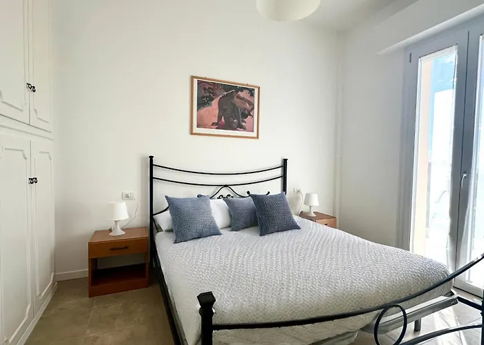 M026 - Marcelli, Nuovo Trilocale Con Terrazzo A 80 Metri Dal Mare